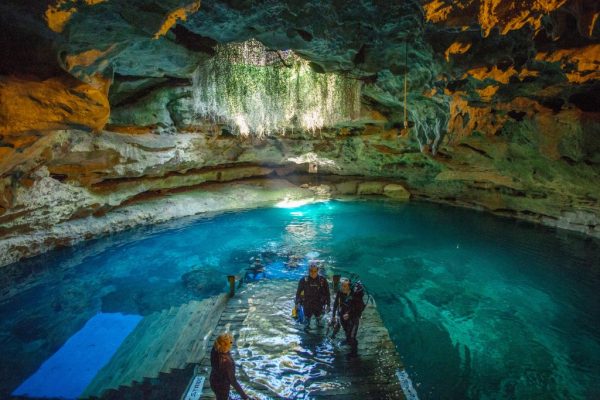 SECRET GETAWAYS… OLD FLORIDA’S FINEST NATURAL SPRINGS TUCKED AWAY WHERE NO ONE WILL FIND YOU.